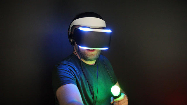 索尼CEO：PS VR在VR市场上占据领先位置